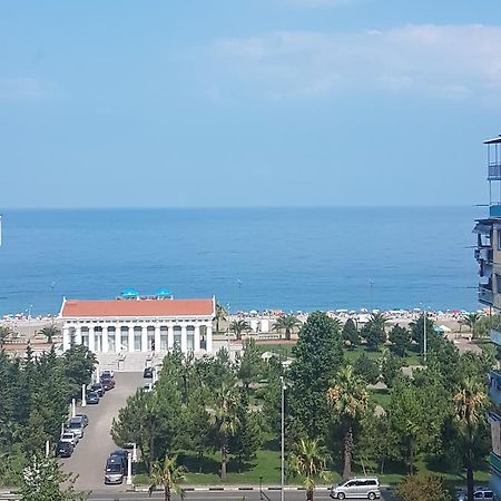 באטומי Apartment On Khimshiashvili 11A מראה חיצוני תמונה
