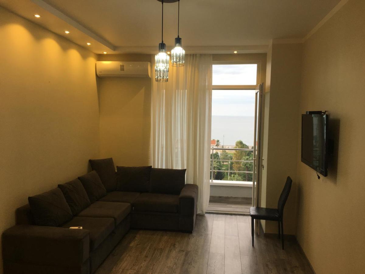 באטומי Apartment On Khimshiashvili 11A מראה חיצוני תמונה