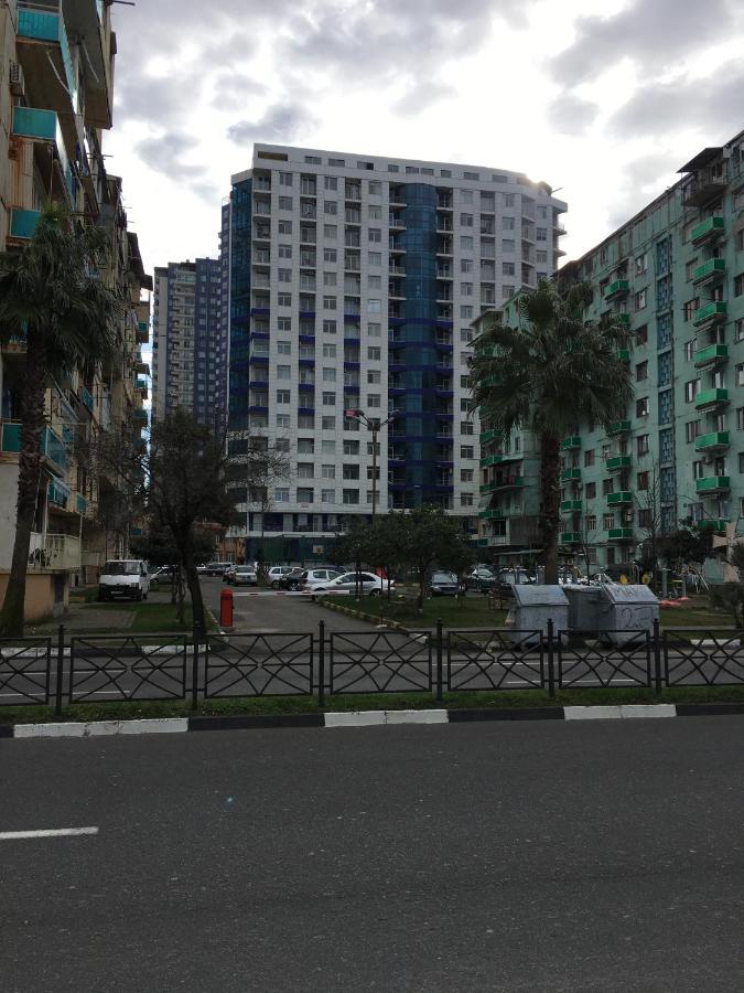 באטומי Apartment On Khimshiashvili 11A מראה חיצוני תמונה
